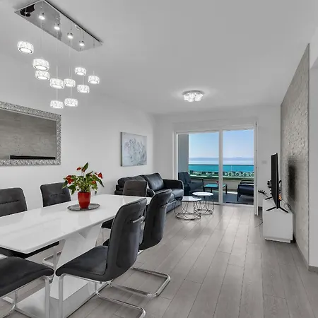 Luxury Sea View Sunrise With Free Parking Makarska