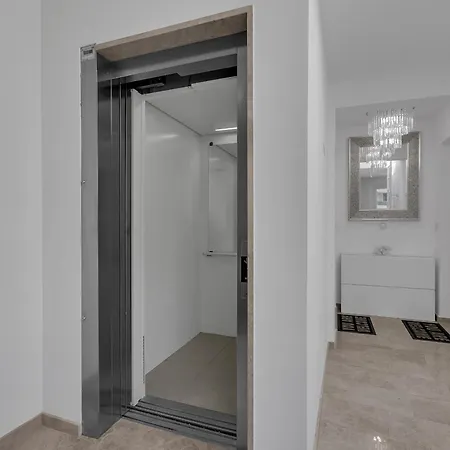 Luxury Sea View Sunrise *